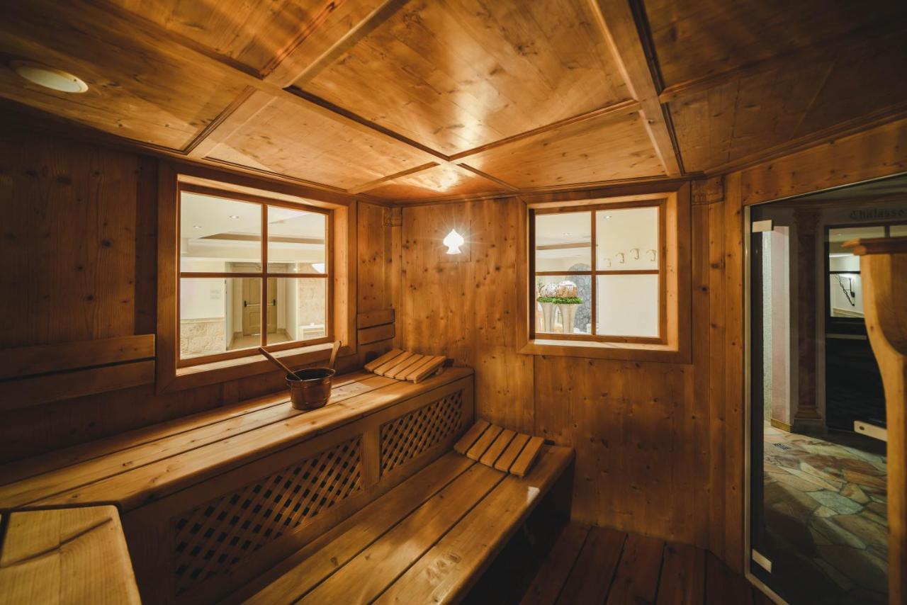 Hotel Colbricon Beauty & Relax San Martino Di Castrozza Dış mekan fotoğraf