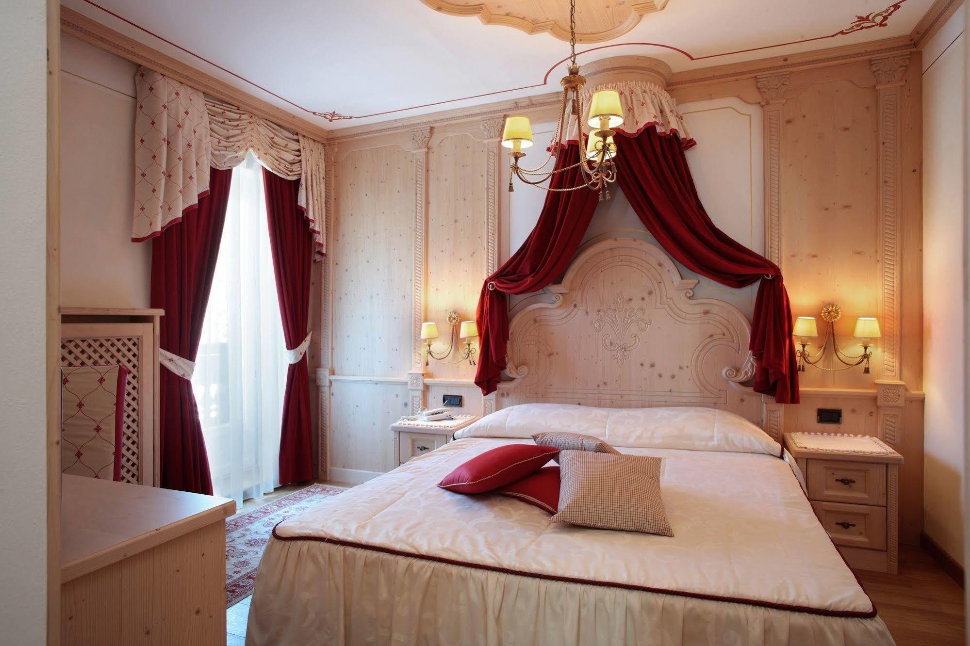 Hotel Colbricon Beauty & Relax San Martino Di Castrozza Dış mekan fotoğraf