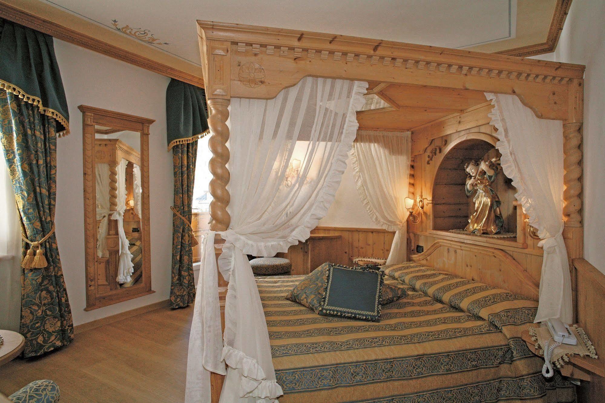 Hotel Colbricon Beauty & Relax San Martino Di Castrozza Dış mekan fotoğraf