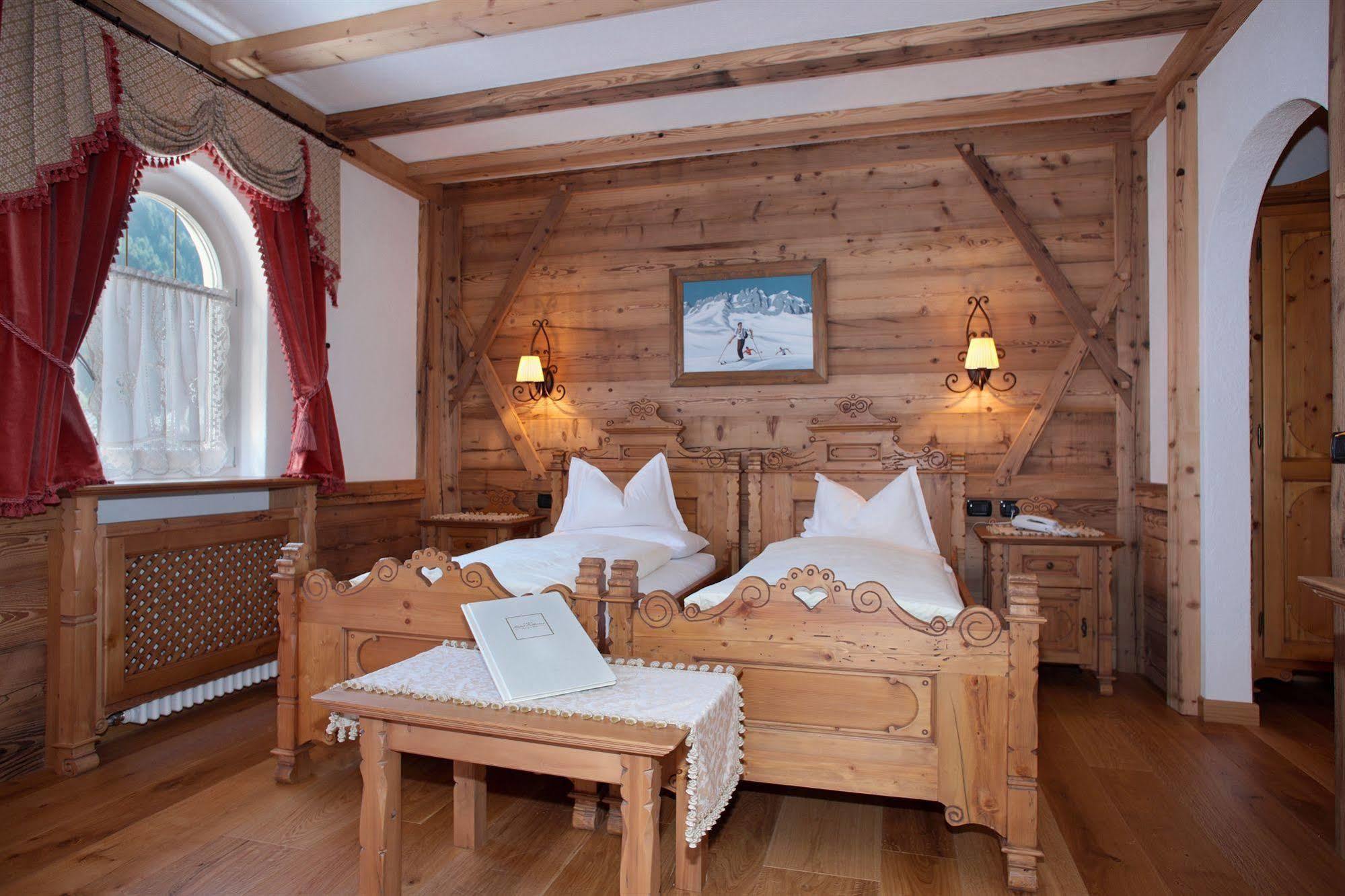 Hotel Colbricon Beauty & Relax San Martino Di Castrozza Dış mekan fotoğraf