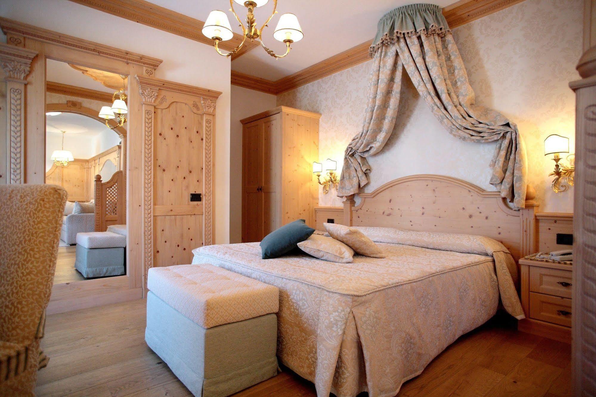 Hotel Colbricon Beauty & Relax San Martino Di Castrozza Dış mekan fotoğraf